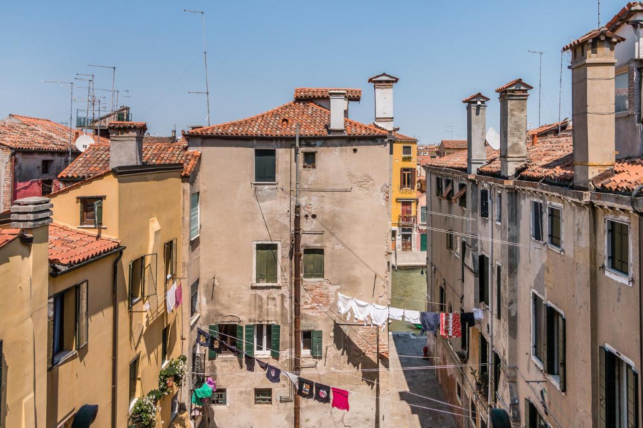 Appartamento Colombina House Close To The Train Station